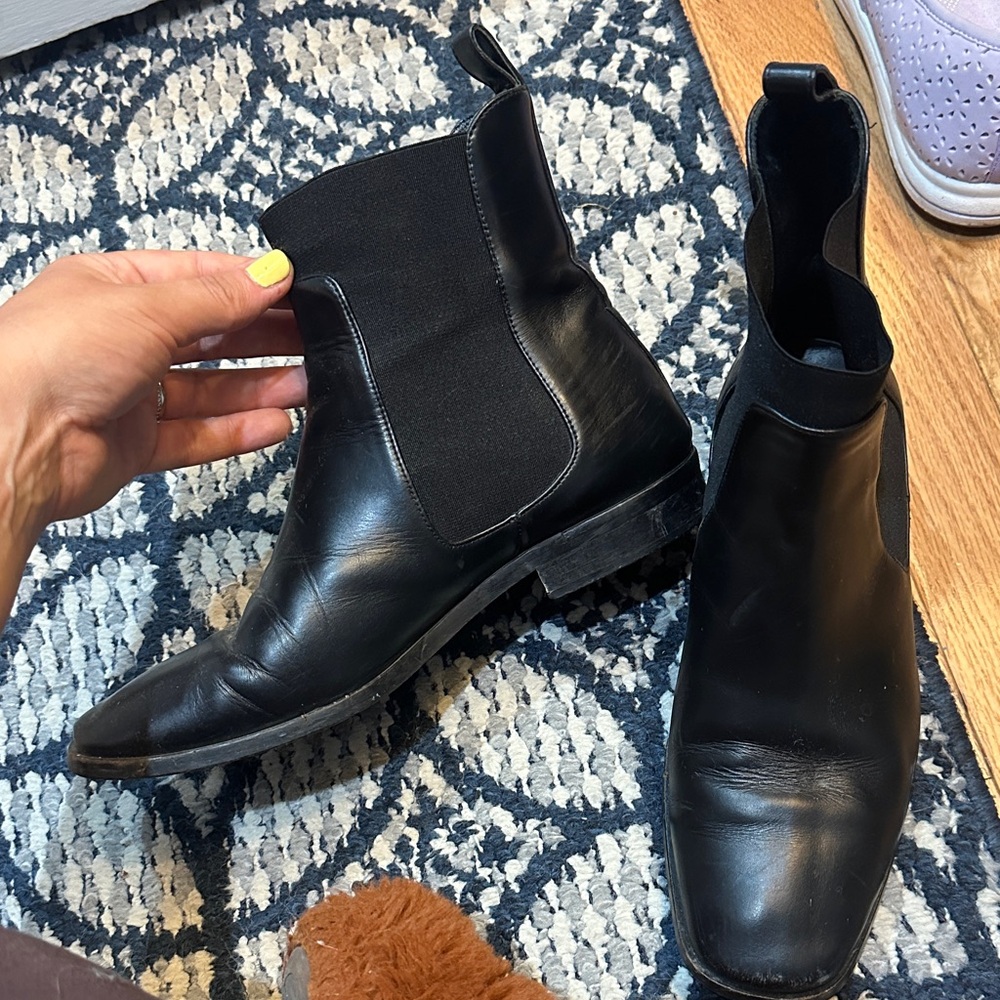 Everlane Sleek Black Ankle Booties